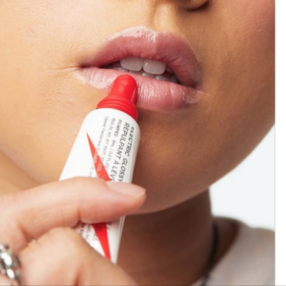 Milk Makeup Electric Glossy lip Plumper Pumped Clear NEW - Picture 2 of 10